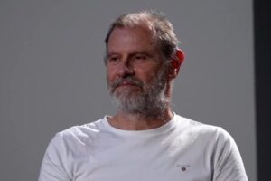 ŠIMEČKOV KOMPLEX Z VLASTNEJ IDENTITY