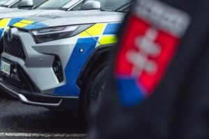 Útok na novinára SME Petra Schutza v Auparku má prvé obvinenie, vyšetrovanie pod...