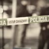 V byte vo Vranove nad Topľou našli tri mŕtve osoby, podozrivého zadržala polícia