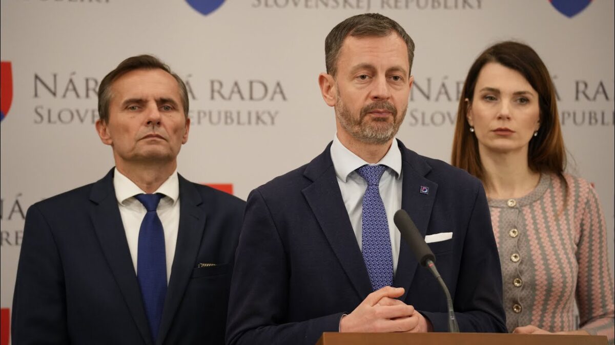 Live: Začiatok schôdze NRSR