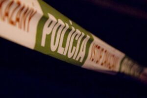V Ilave našli v rodinnom dome dobodané telo, polícia vyšetruje tragickú smrť muž...