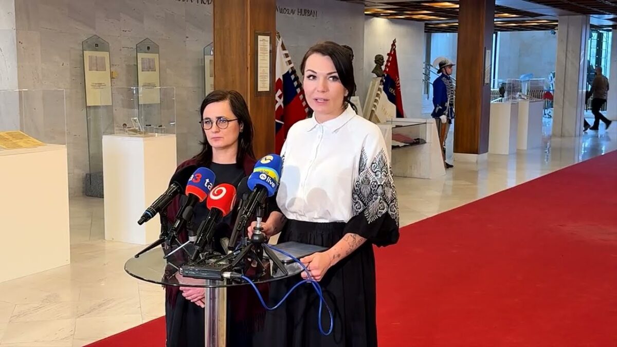 Európska komisia začala konanie proti Slovensku | Tlačová konferencia PS, 30. január 2026