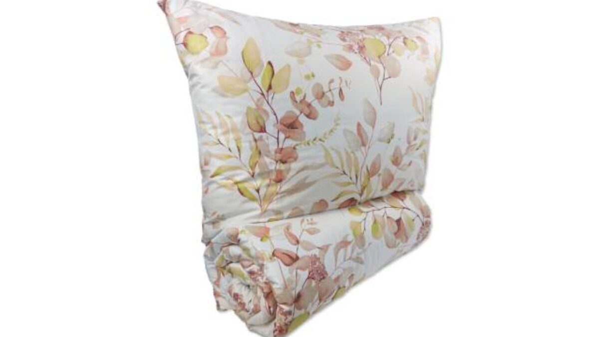 Ako vytvoriť romantickú atmosféru nielen v spálni?