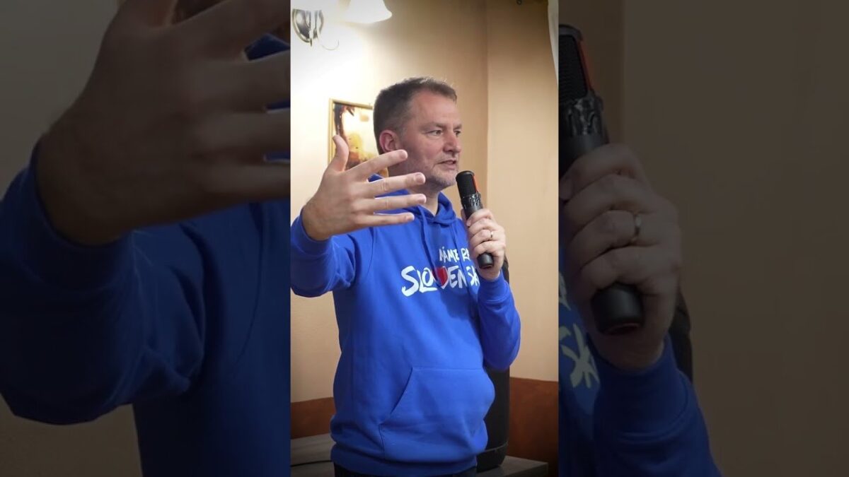 BANSKÁ ŠTIAVNICA 🤍💙❤️ … z debát Máme radi Slovensko…