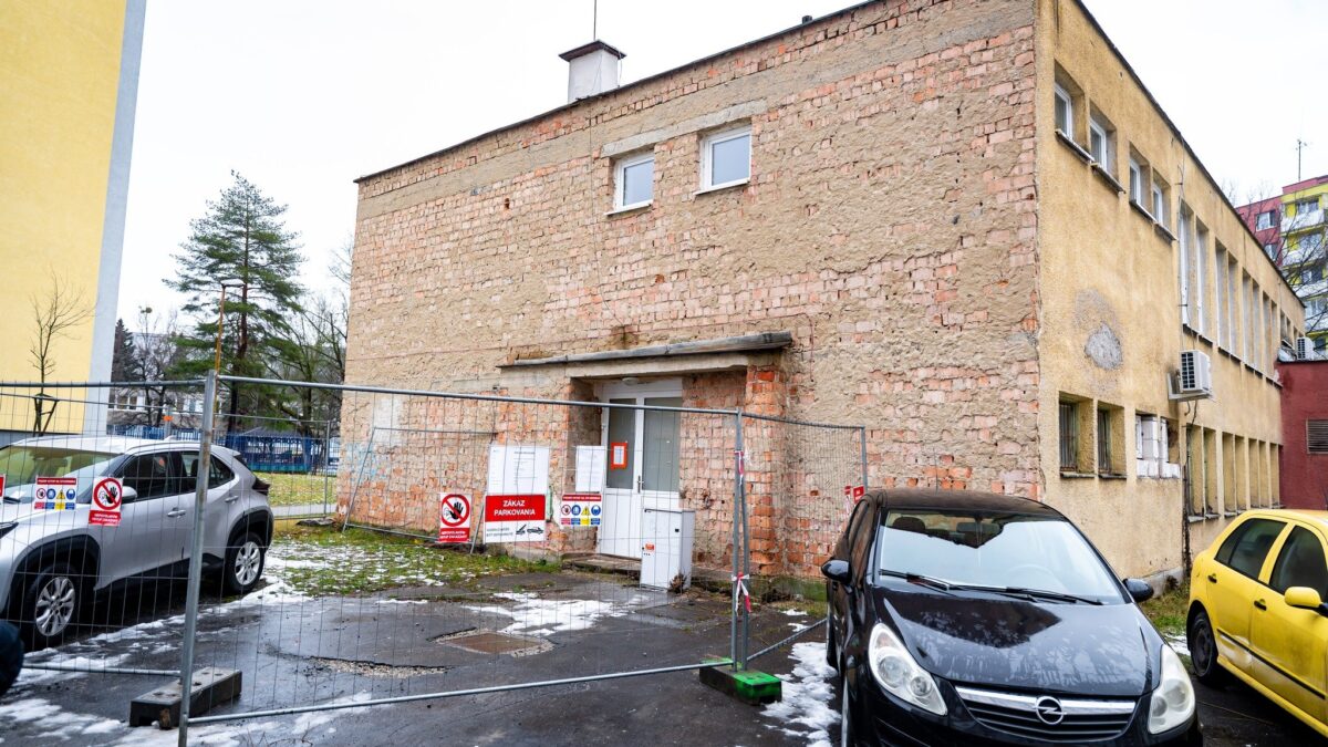 Mesto Košice: BUDOVA Knižnica pre mládež mesta Košice NA HUMENSKEJ ULICI PRECHÁDZA KOMPLEXNOU OBNOVOU