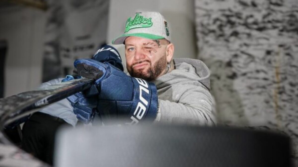 Duel Slovan – Nitra komentátorsky spestrí aj populárny rapper Kali