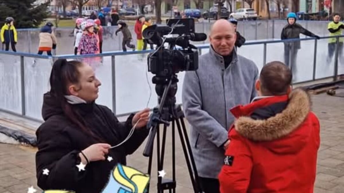 Mesto Sereď: Klzisko na námestí sa vám páči  a my máme radosť z tohto pekného projektu pre vás