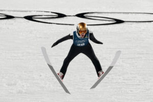 WADA vyšetruje, či skokani na lyžiach využívajú trik s kyselinou hyalurónovou na...