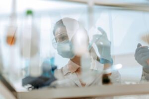 Slovensko v súťaži o mozgy výrazne zaostáva, modré karty využíva len okrajovo, u...