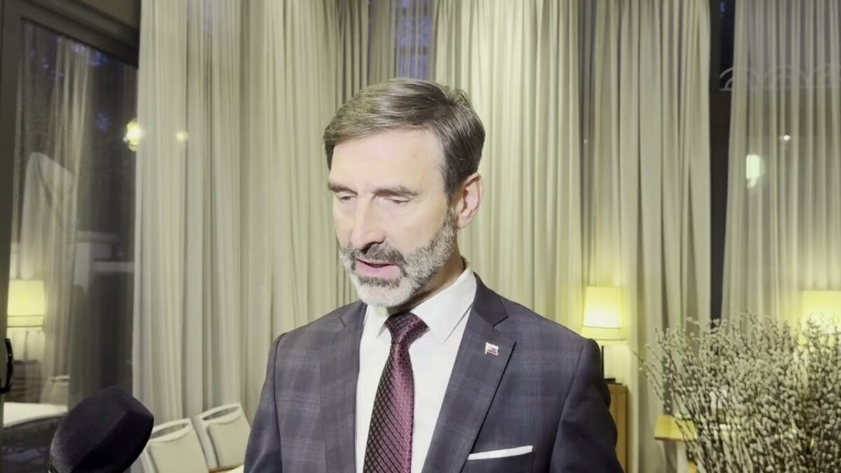 Tlačový brífing ministra Juraja Blanára v rámci pracovnej cesty v Čiernej Hore