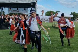 BSK: Čataj sa ponorí do fašiangovej atmosféry, sprievod masiek aj pochovávanie b...