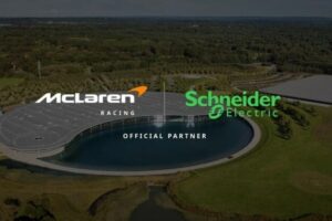 Schneider Electric a McLaren Racing spájajú sily v oblasti energetických technol...