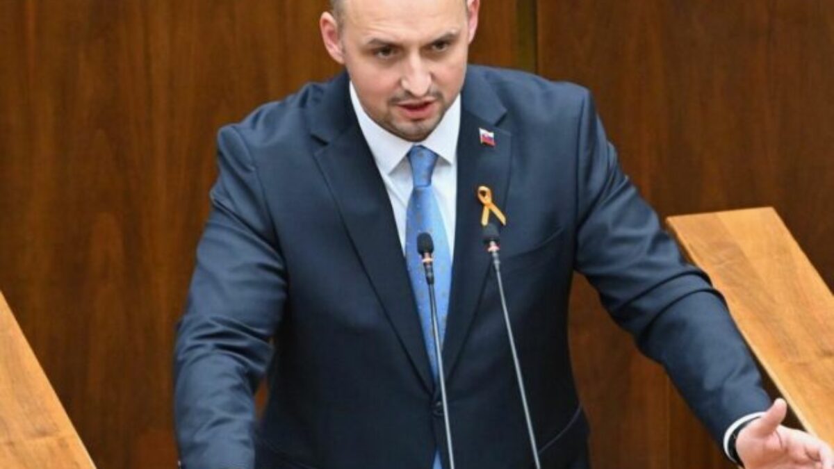 František Majerský: Štát pri e-cigaretách uprednostňuje peniaze pred zdravím detí – ROZHOVOR