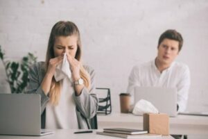 Zima tu je, chrípka poletuje