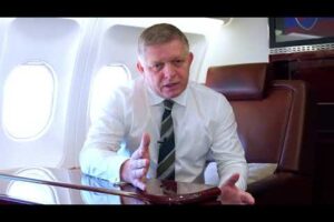 R. FICO: DVE POZNÁMKY Z LIETADLA