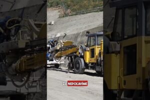 J. RÁŽ: ROZOSTAVALI SME SLOVENSKO