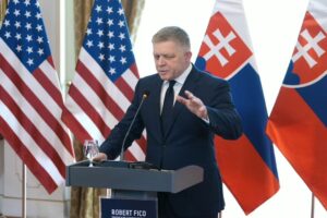 TK predsedu vlády SR R. Fica a ministra zahraničných vecí USA M. Rubia po spoloč...