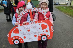 Mesto Košice: SRDIEČKOVÁ ŠKÔLKA PRINIESLA VALENTÍNSKE POSOLSTVO O LÁSKAVOSTI A DOBROTE
