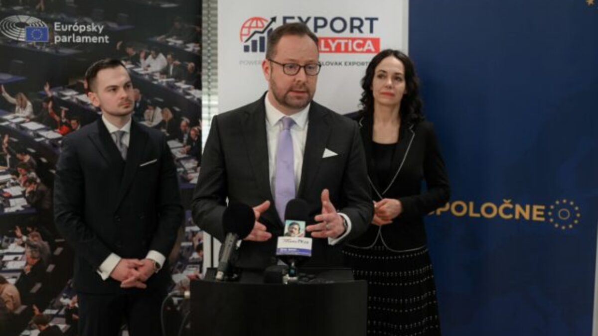 Bratislava hostila samit o budúcnosti Európskej únie za účasti viac ako 150 odborníkov – FOTO