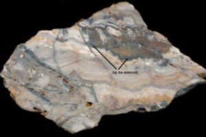 Objav na Šibeničnom vrchu, medzinárodný tím našiel dva nové minerály – FOTO