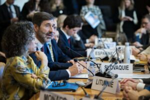 Svet čelí erózii jadrových dohôd, Blanár hovorí o kolapse systému kontroly zbran...