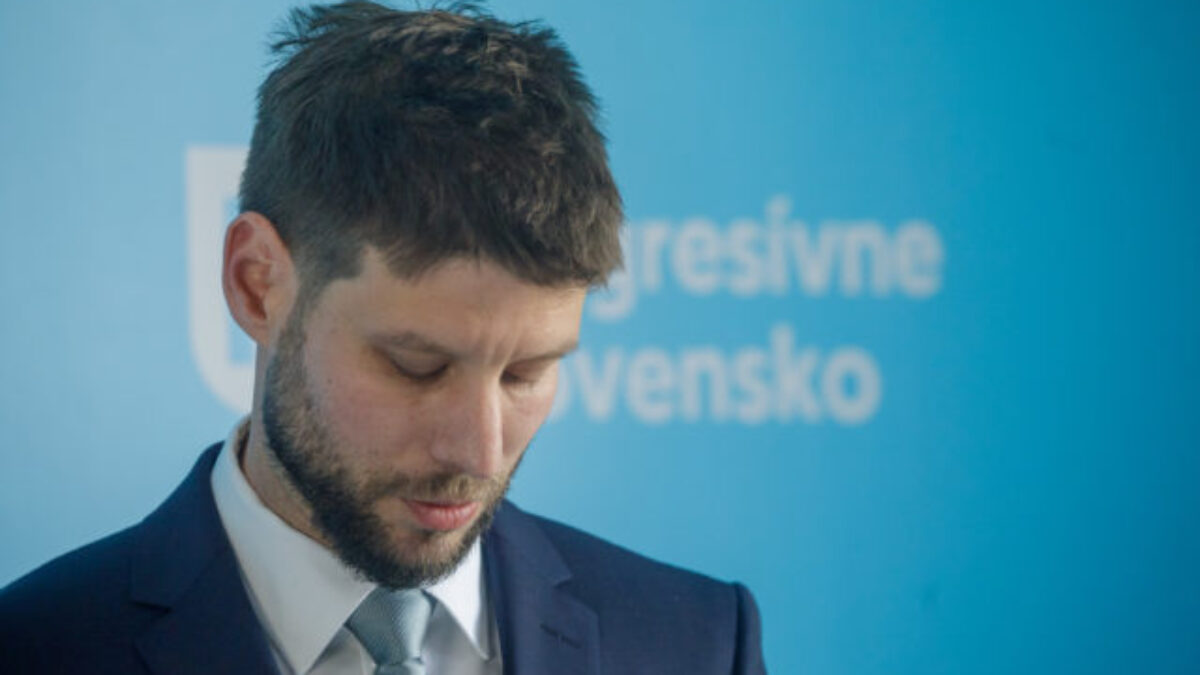 Prepad Progresívneho Slovenska sa medzimesačne prehĺbil, Demokrati prekonali hranicu šesť percent a dobiehajú Hlas