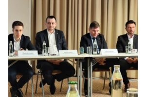 Kto najviac zarába na slovenskom zdravotníctve? Veľká analýza tisícok poskytovat...