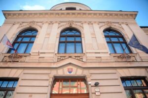 Špecializovaný trestný súd vyniesol v starej kauze pozemkovej mafie oslobodzujúc...