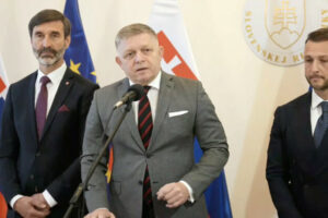 Fico hovorí o legislatívnej mŕtvole, koalícia chce zrušiť zákon o transformácii ...