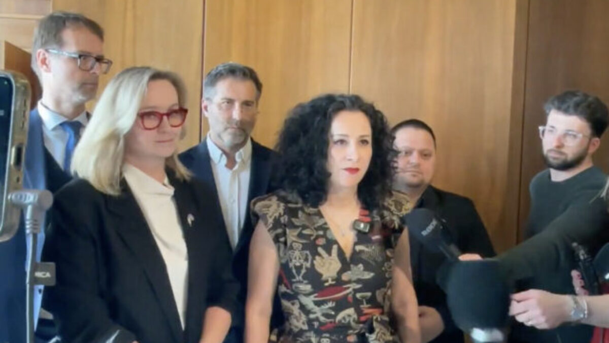 Výbor pre kultúru stroskotal na neprítomnosti koalície, opozícia hovorí o bezprecedentnom správaní – VIDEO