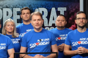 Opozičné hnutie Slovensko chce zaviesť elektronické hlasovanie po vzore Estónska...