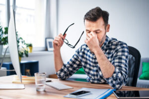 Vyhorenie je moderným problémom pracovného trhu, vyčerpanie cíti až 79 percent S...