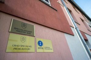 Svedok v kauze prípravy vrážd prokurátorov odmietol vypovedať, bojí sa trestného...