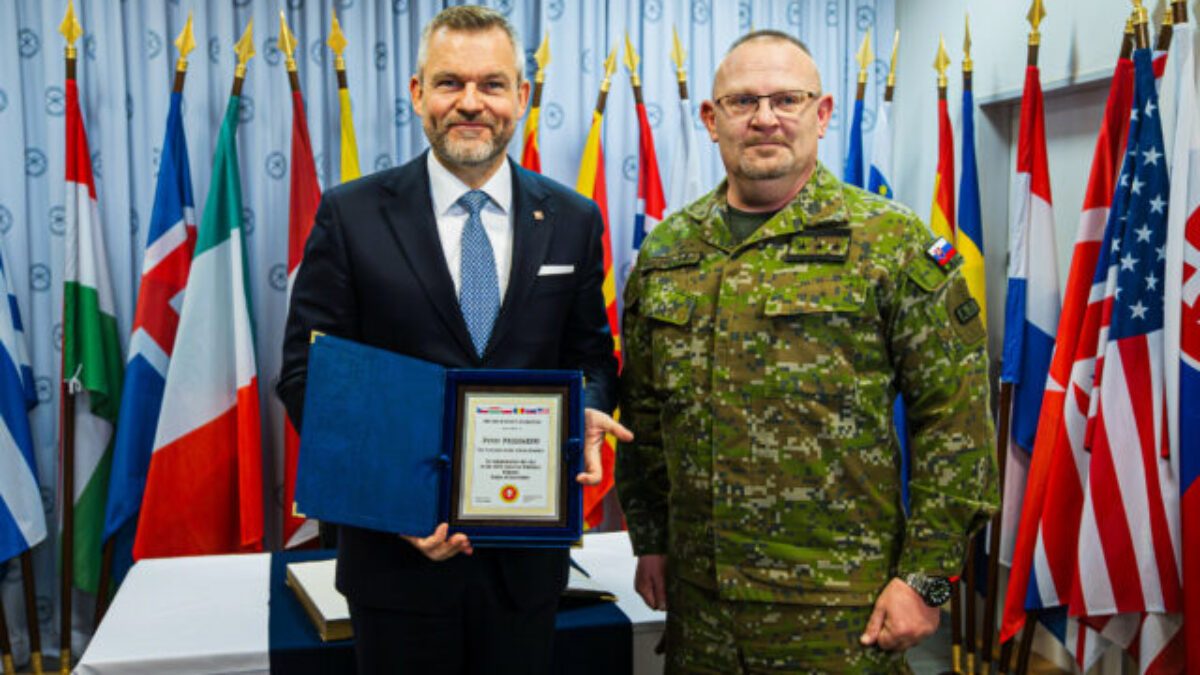 Pellegrini navštívil Centrum výnimočnosti NATO pre oblasť likvidácie výbušných systémov v Trenčíne – VIDEO, FOTO