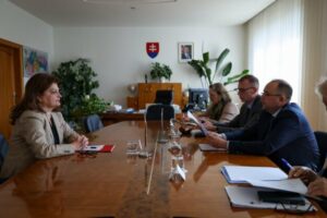 Slovensko podporí Severné Macedónsko, chce mu pomôcť vstúpiť do iniciatívy Trojm...