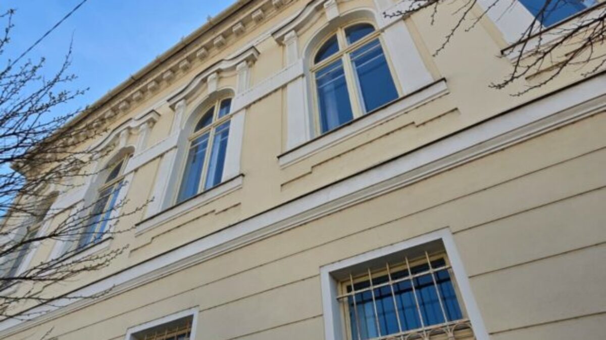 V Seredi obnovia mestský aj stavebný úrad, cieľom je znížiť energetickú náročnosť budov