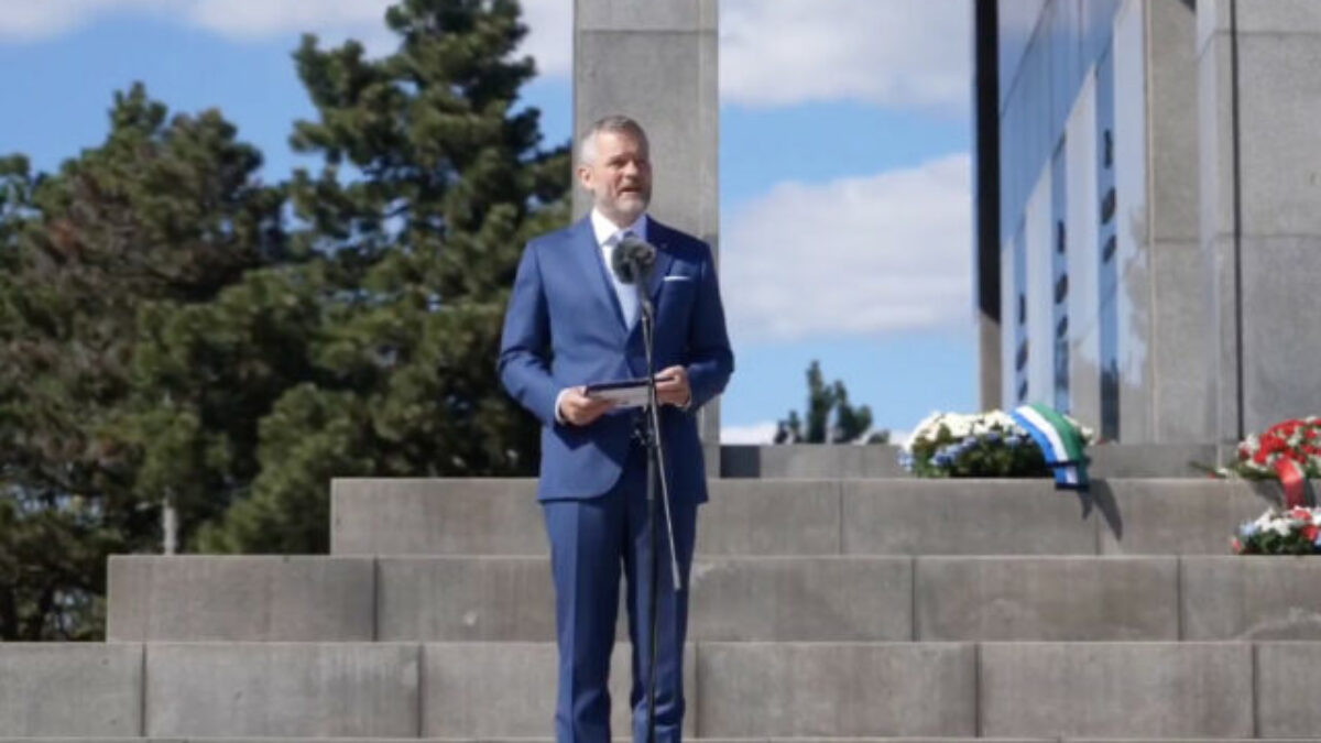 Pellegrini na Slavíne varoval pred nenávisťou, pripomenul cenu víťazstva nad fašizmom – VIDEO