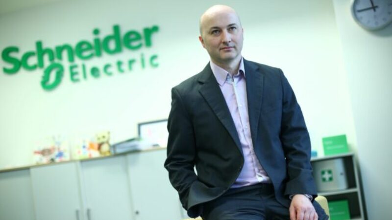 Spoločnosť Schneider Electric na Slovensku a v Českej republike povedie Darko Lopotar