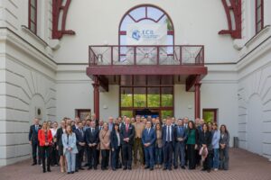 Divadlo Aréna v Bratislave bolo dejiskom Summitu Európskych konzervatívcov a ref...