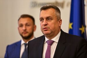 Zmena v odvodoch môže ovplyvniť tisíce ľudí, SNS navrhuje vyšší limit aj pomoc p...