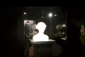 Bustu s nápisom Cecilia Gonzaga si už môže pozrieť aj verejnosť – VIDEO