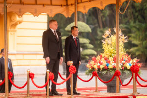 Fico vidí potenciál v spolupráci s Vietnamom, rozvíjať by mohli oblasť energetik...