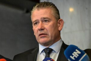 Mikulcov IT projekt v automobilových opravovniach bol stratový, potvrdila kontro...