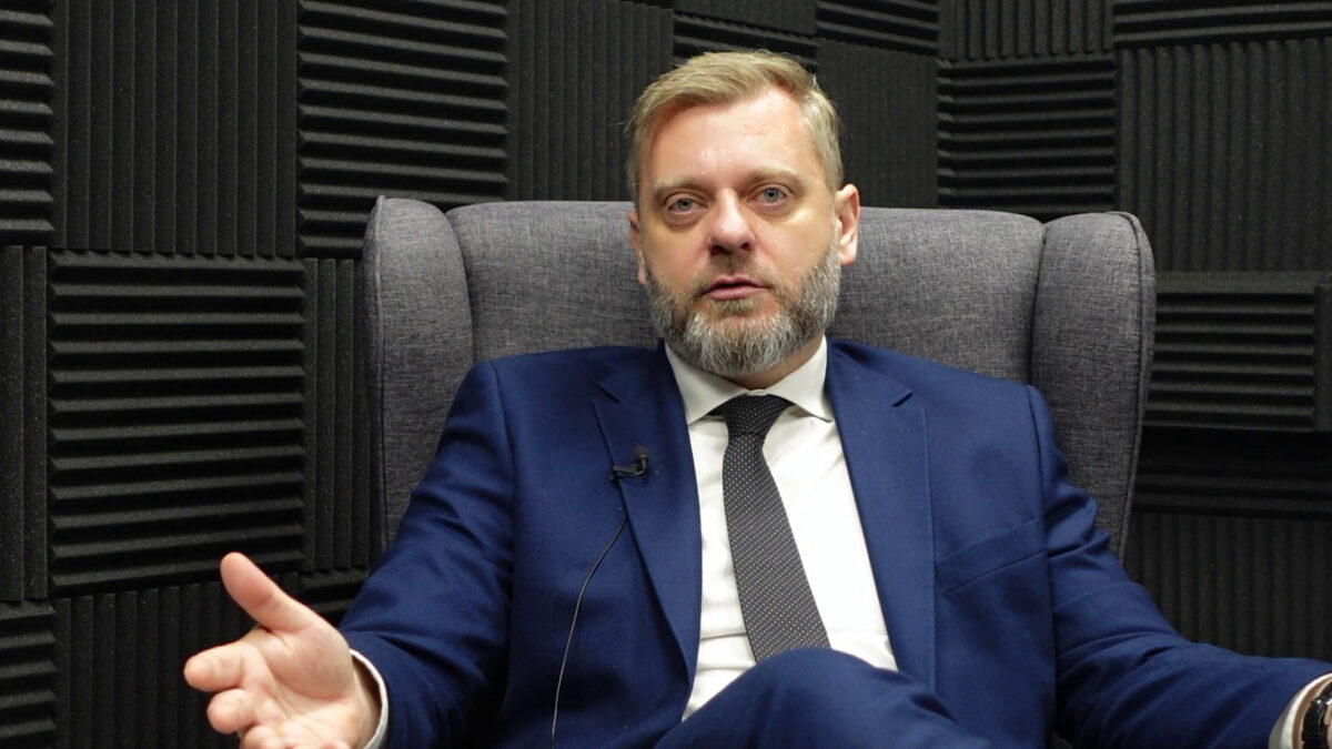 Krúpa: Diskusia o spájaní opozičných strán je legitímna, avšak predčasná, rozhodne vývoj preferencií – VIDEO