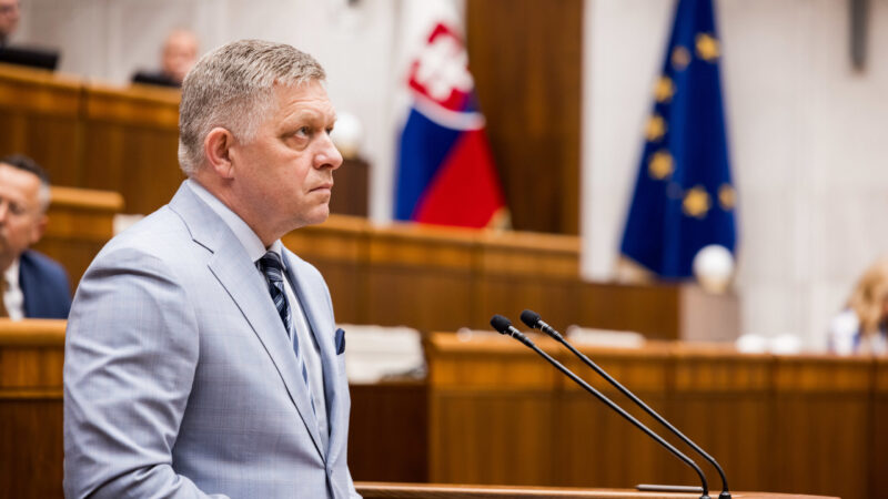 Prieskum predostrel prekvapivé posuny. Progresívne Slovensko na druhom mieste a Smer-SD na stupni víťazov. Dokázal by však zostaviť vládu?