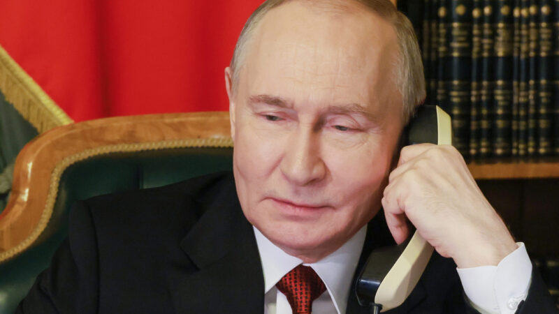 Kremeľ: Putin a Trump rokovali telefonicky o Iráne a Ukrajine