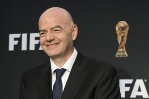 Infantinove šance na znovuzvolenie za prezidenta FIFA stúpli, získal podporu afr...