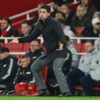 Arteta vyzýva svojich zverencov v Arsenale, abe zvládali emócie v boji o ligový ...