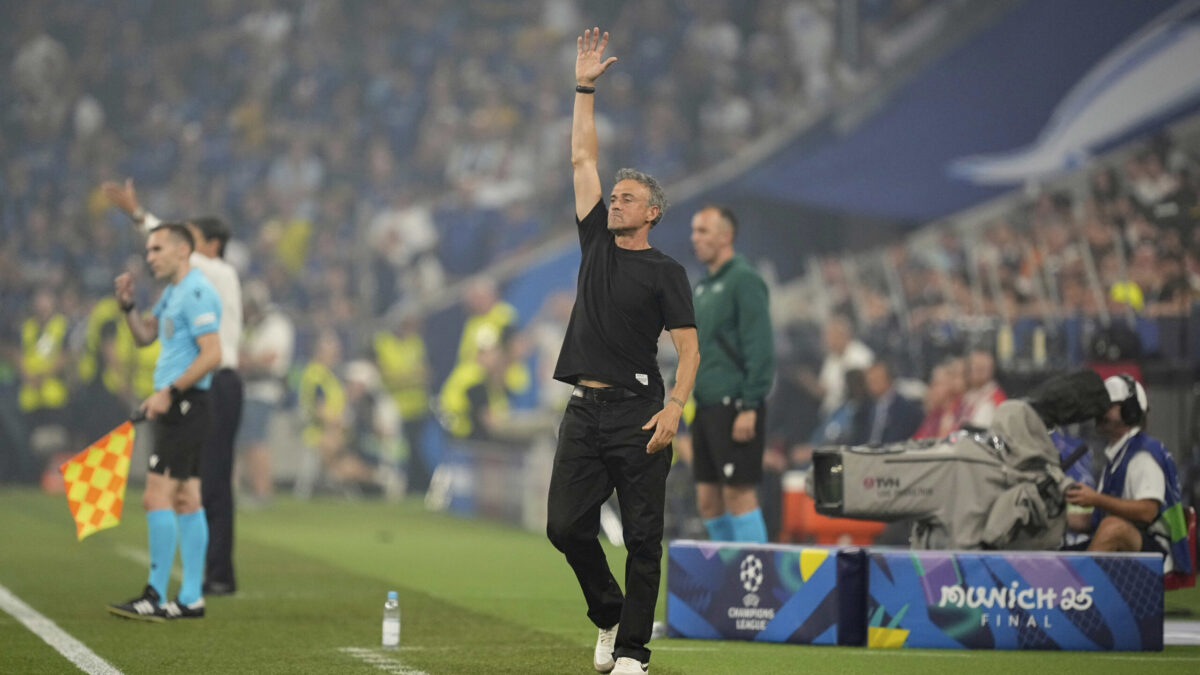 Tréner Enrique nie je sklamaný z toho, že jeho Paríž Saint-Germain zdolal v prvom semifinále LM nemecký Bayern Mníchov len o gól