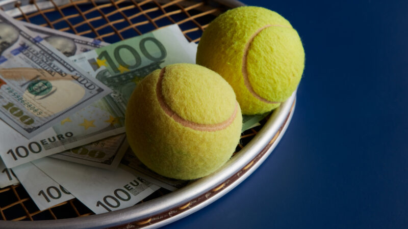 Tenisti kritizujú odmeny na Roland Garros, žiadajú väčší podiel z príjmov